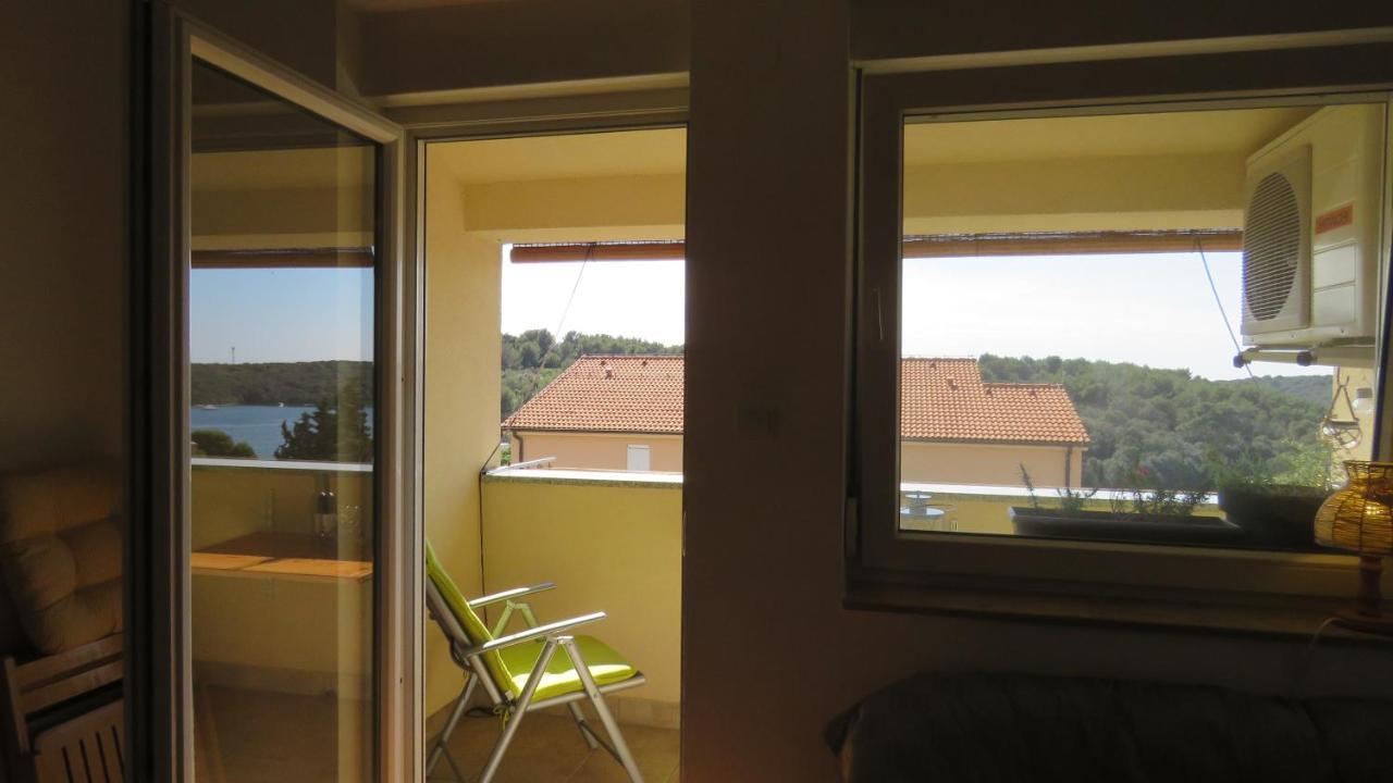 Outdoor Apartment Lina Banjole Kültér fotó